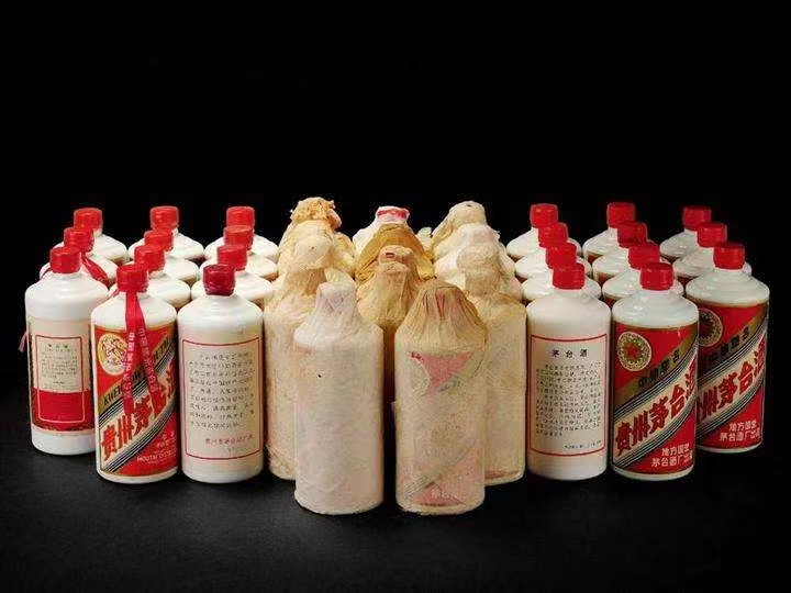 武胜日照岚山回收酒价格哪里回收(附近上门回收茅台酒）?